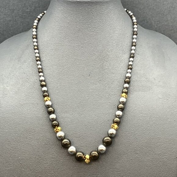 JFT Graduated Knot Necklace  24 In Vintage Gray Beaded Gold Push Clasp Classic - Picture 1 of 8
